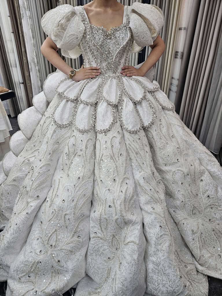 Hochzeitskleid
