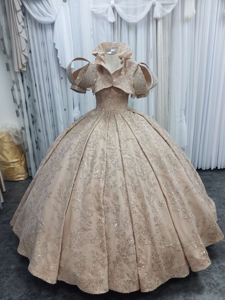 Hochzeitskleid