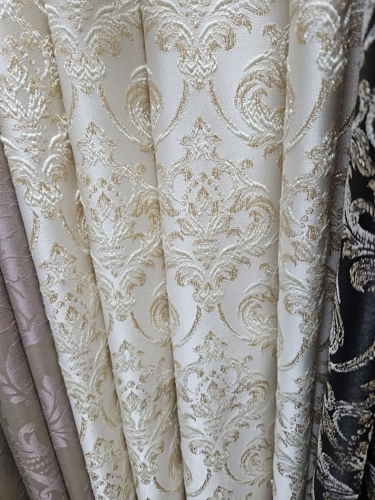 Detail: Goldborte / Quaste